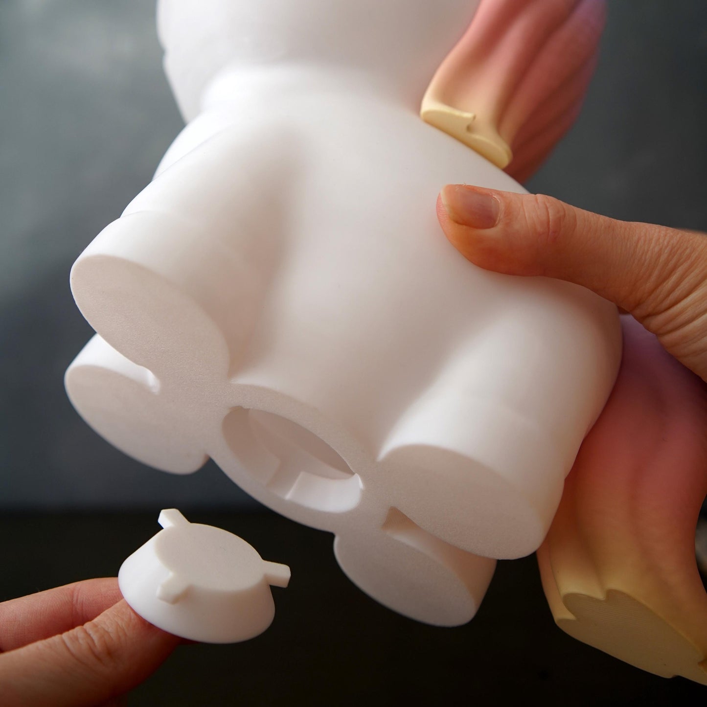 Umi la Licorne – Tirelire avec rangement caché